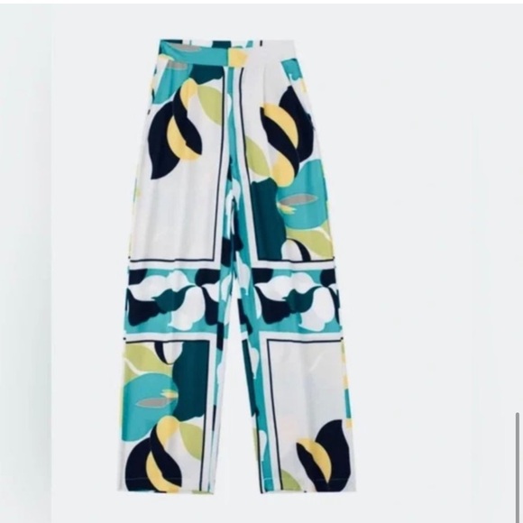 A287 NWT BLOGGER FAVE ZARA SATIN EFFECT PRINT PLAZZO PANTS - Picture 4 of 8